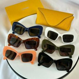 Picture of Loewe Sunglasses _SKUfw55562033fw